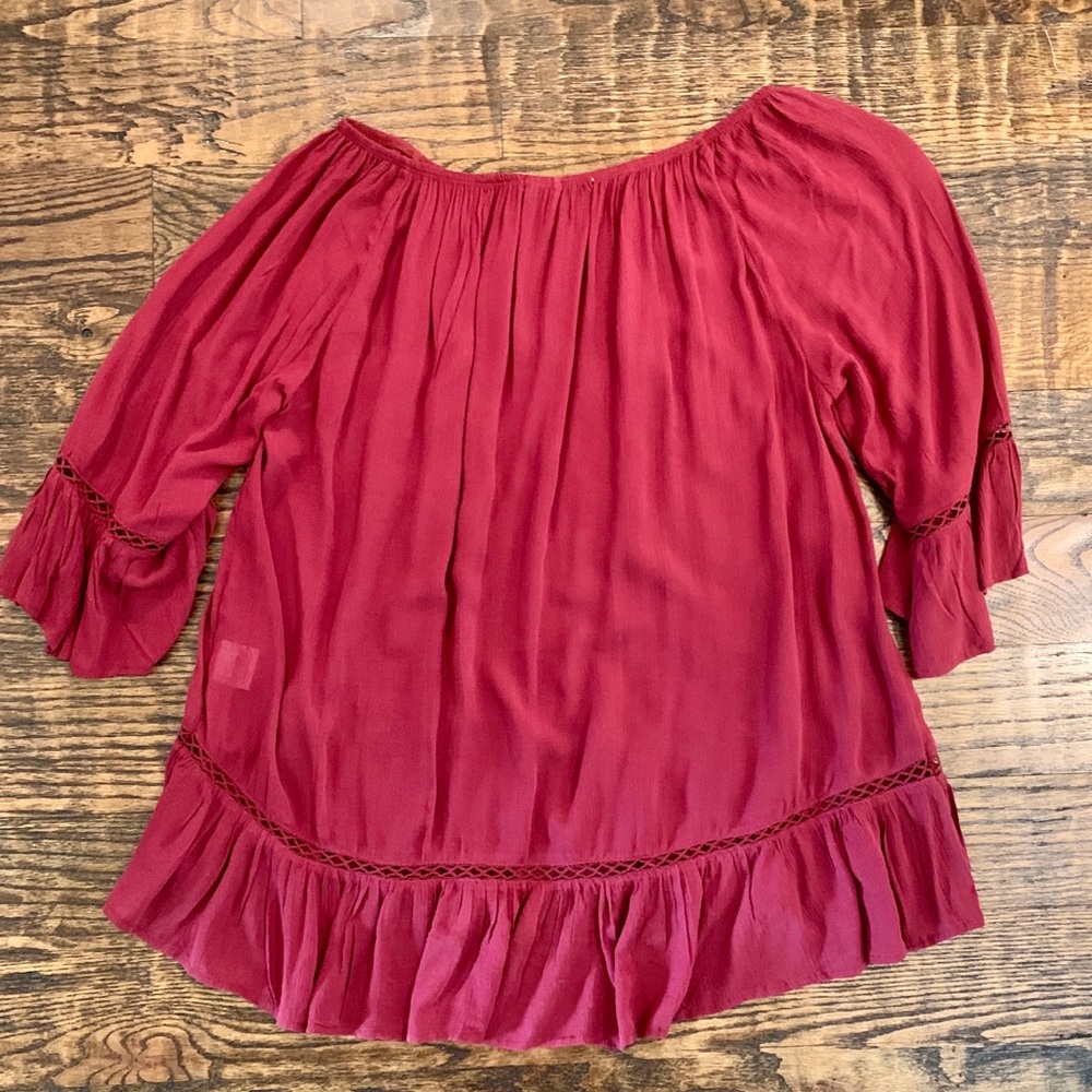 Fever Off Shoulder Top - Picture 4 of 4